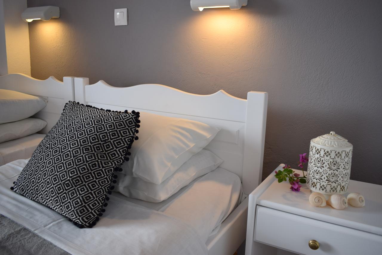 Kalimera Studios And Apartments Moraitika Dış mekan fotoğraf
